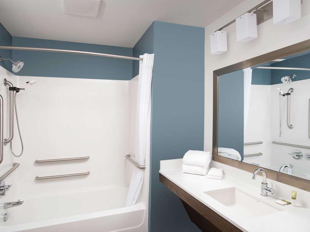 Woodspring Suites Providence Rom bilde